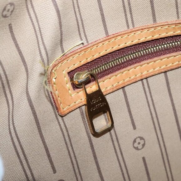 LOUIS VUITTON Monogram Delightful PM Shoulder Bag - Picture 12 of 16